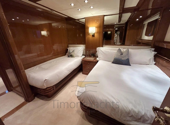 Benetti 85 Legend de segunda mano en venta