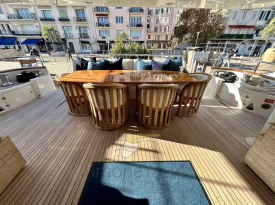 Benetti 85 Legend de segunda mano en venta