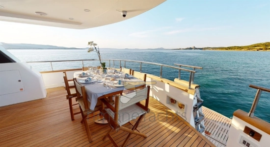 Cantieri di Pisa AKHIR 85 usado à venda