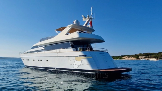 Cantieri di Pisa AKHIR 85 usado à venda
