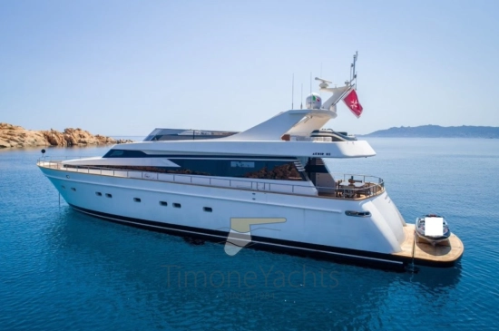 Cantieri di Pisa AKHIR 85 usado à venda