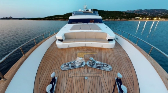 Cantieri di Pisa AKHIR 85 usado à venda