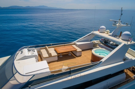 Cantieri di Pisa AKHIR 85 usado à venda