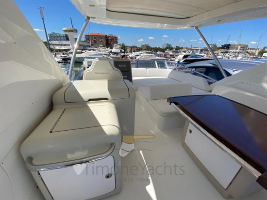 Azimut 64 fly usata in vendita