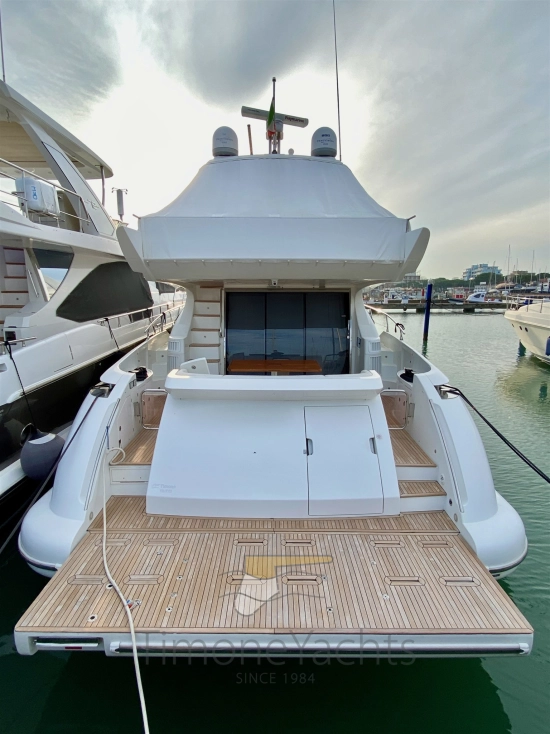 Azimut 64 fly usata in vendita