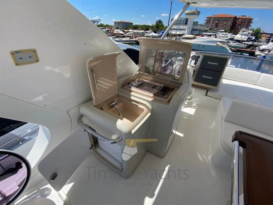 Azimut 64 fly usata in vendita