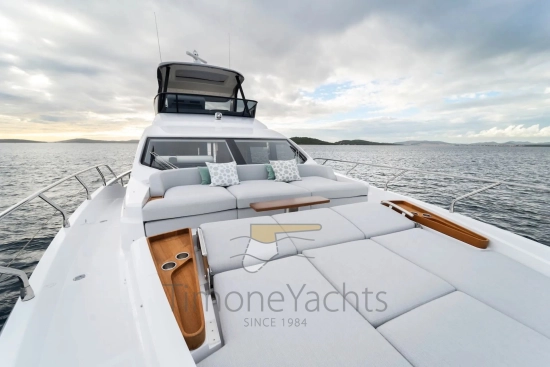 Azimut 68 flybridge usata in vendita