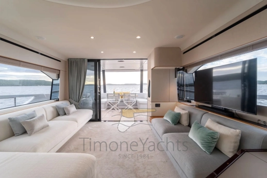 Azimut 68 flybridge usata in vendita