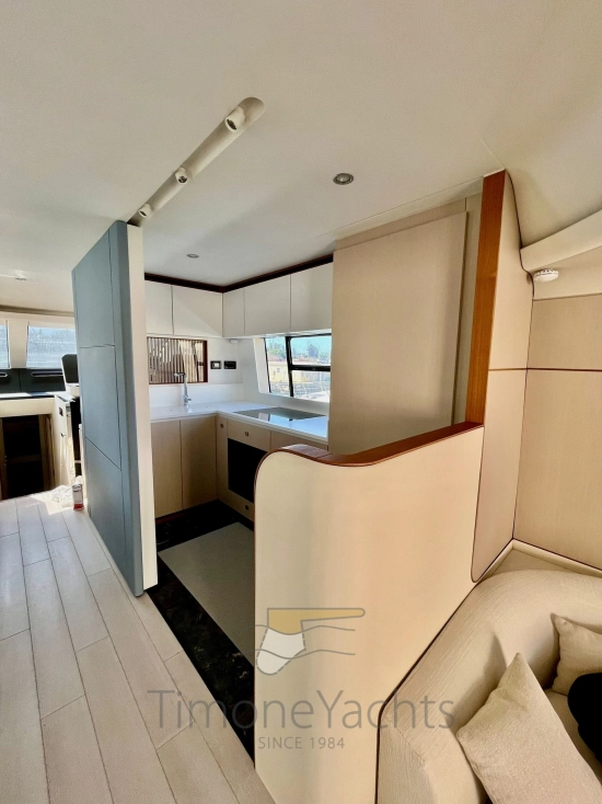 Azimut 68 flybridge usata in vendita