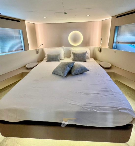 Azimut 68 flybridge usata in vendita