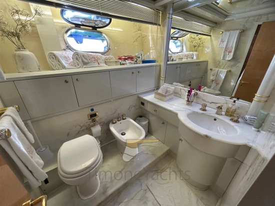 Overmarine Mangusta 92 Sport de segunda mano en venta