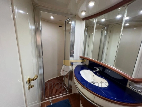 Azimut 62 fly usata in vendita