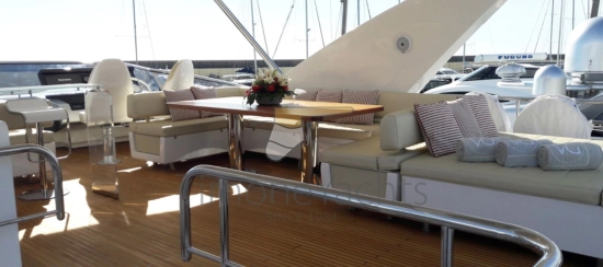 Azimut 80 Flybridge usado à venda