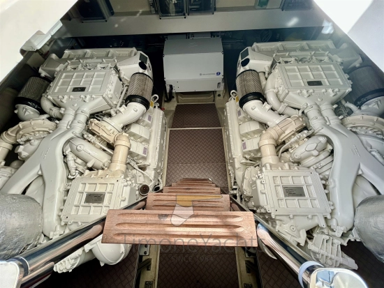 Ferretti 700 usata in vendita