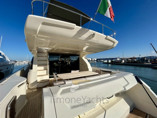 Ferretti 700 usata in vendita