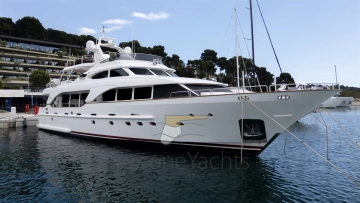 Benetti 100 Tradition usata in vendita