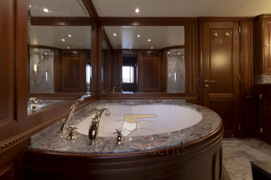 Benetti 100 Tradition usado à venda