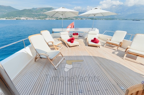 Custom Line Navetta 30 usado à venda