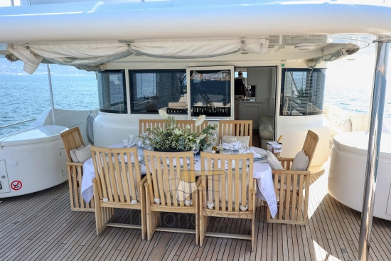 Custom Line Navetta 30 usado à venda