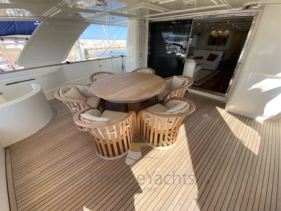 Custom Line Navetta 30 usado à venda