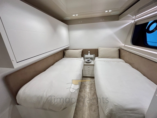 Custom Line Navetta 28 usata in vendita