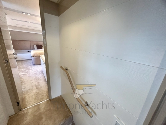 Custom Line Navetta 28 usata in vendita