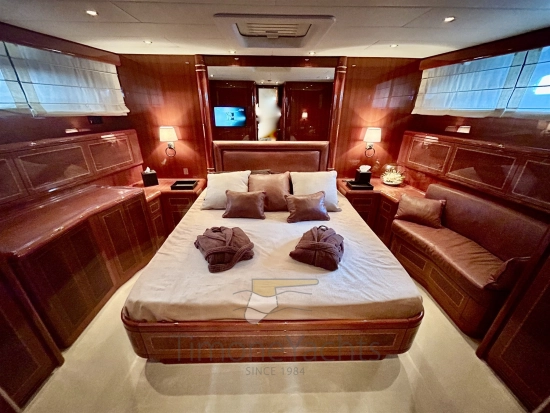 Overmarine Mangusta 80 usata in vendita
