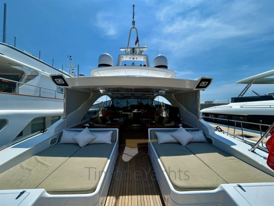 Overmarine Mangusta 80 usata in vendita