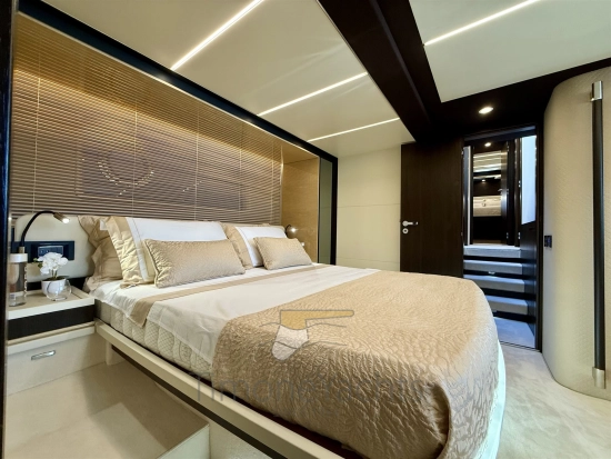Azimut 66 Flybridge usata in vendita
