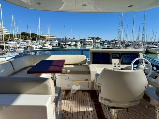 Azimut 66 Flybridge usata in vendita