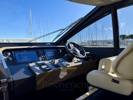 Azimut 66 Flybridge usata in vendita
