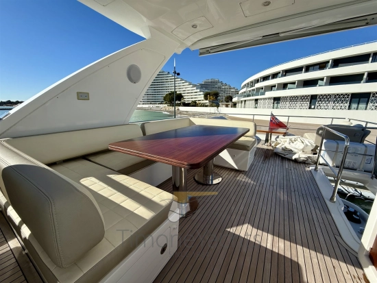 Azimut 66 Flybridge usata in vendita