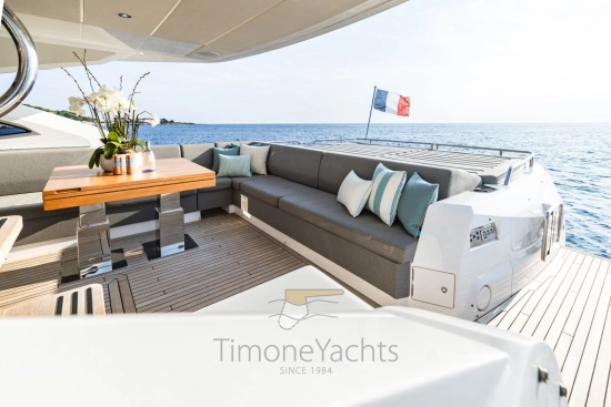 Sunseeker 74 Sport Yacht usado à venda