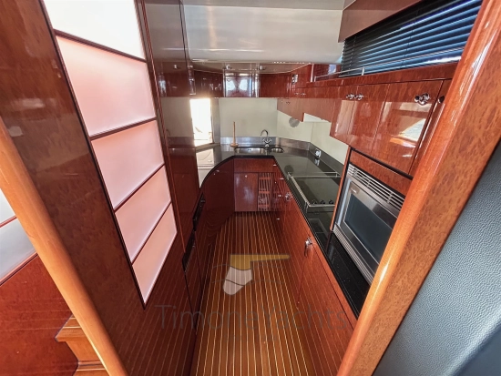 Fairline Squadron 74 usado à venda