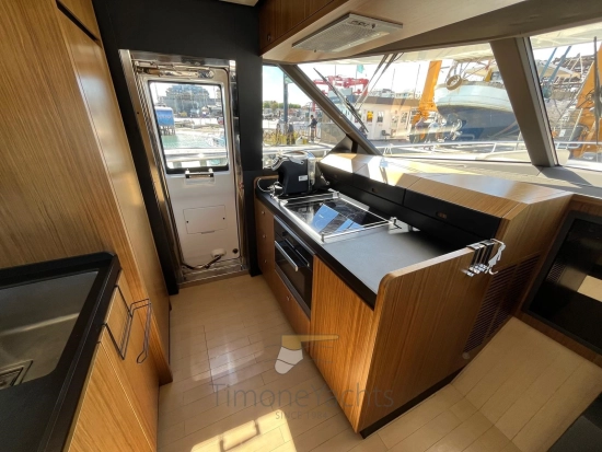 Azimut Magellano 66 usata in vendita