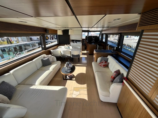 Azimut Magellano 66 usata in vendita