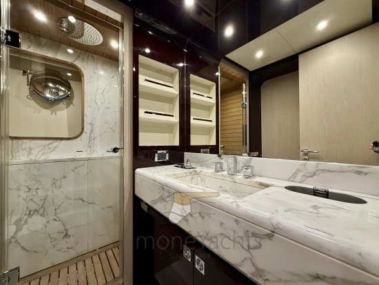 Azimut 95 RPH usado à venda