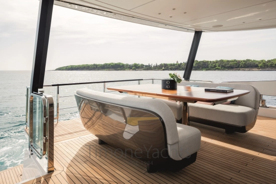 Azimut Grande 26 m usata in vendita