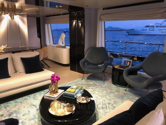 Azimut Grande 27 m usata in vendita
