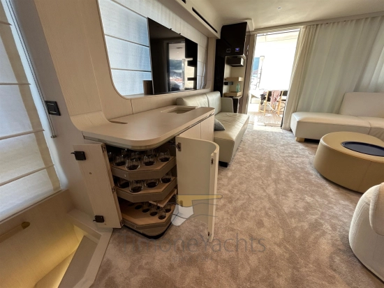 Azimut 78 Flybridge usata in vendita