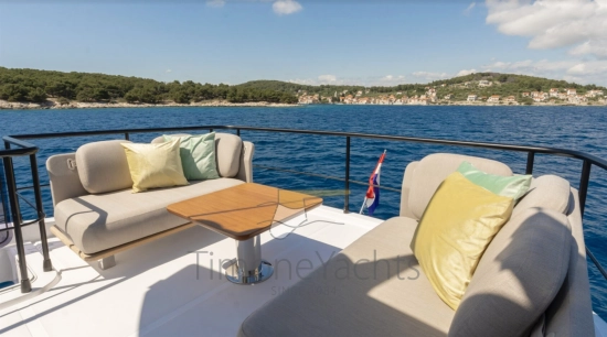 Azimut Magellano 60 usata in vendita