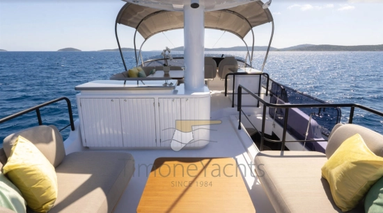 Azimut Magellano 60 usata in vendita