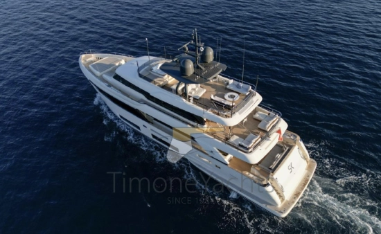 Custom Line Navetta 33 usado à venda