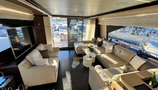 Azimut 72 Flybridge usado à venda