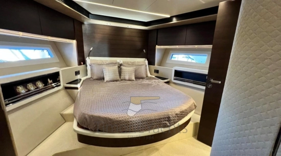Azimut 72 Flybridge usado à venda