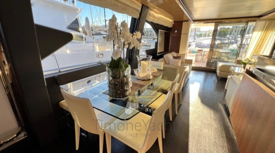 Azimut 72 Flybridge usado à venda