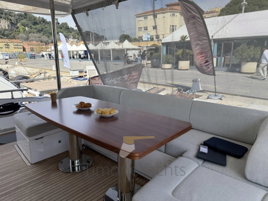 Azimut 72 Flybridge usata in vendita