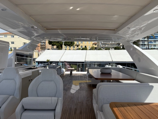 Azimut 72 Flybridge usata in vendita