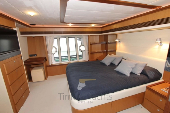Ferretti 731 usata in vendita