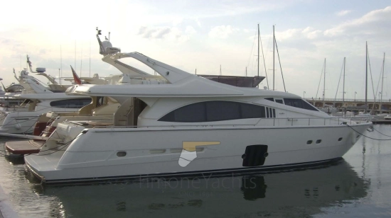 Ferretti 731 usata in vendita